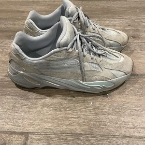 Yeezy Boost 700 V2 Hospital Blue